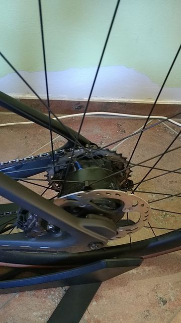 Tweedehands Scott Addict eRIDE Ultimate 2022 2022 Road & Gravel — afbeelding 6 van 8