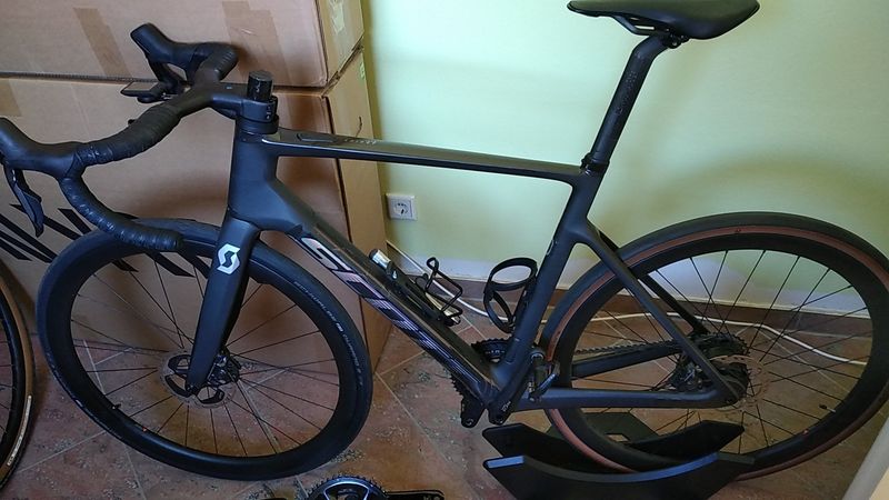 Used Scott Addict eRIDE Ultimate 2022 2022 Road & Gravel