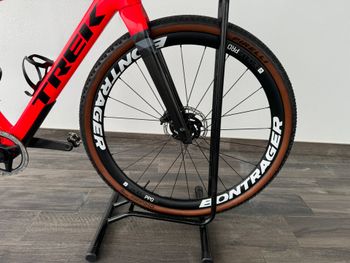 Brugt Trek Checkpoint SLR 7 eTap 2023 2023 Road & Gravel — billede 3 af 8