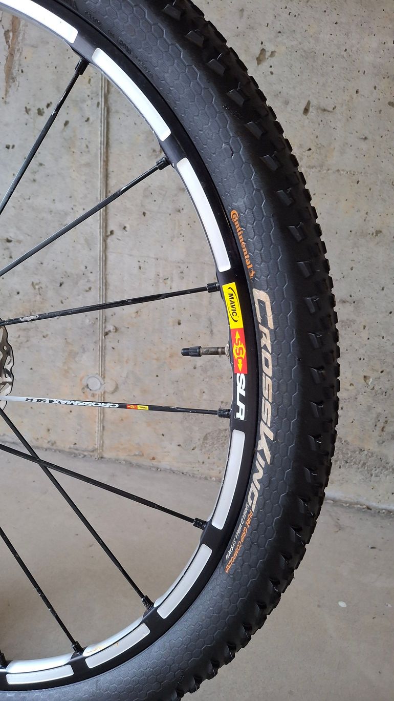 Used Focus Raven 2017 Mountainbike, Black — image 3 of 6