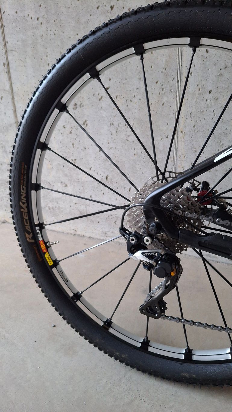 Used Focus Raven 2017 Mountainbike, Black — image 4 of 6