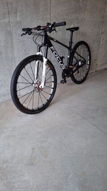 Used Focus Raven 2017 Mountainbike, Black — image 2 of 6