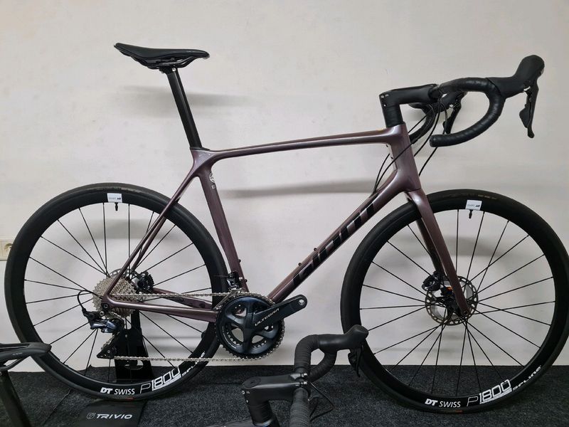 Używany Giant TCR Advanced Disc 2 Pro Compact 2024 2024 Road & Gravel