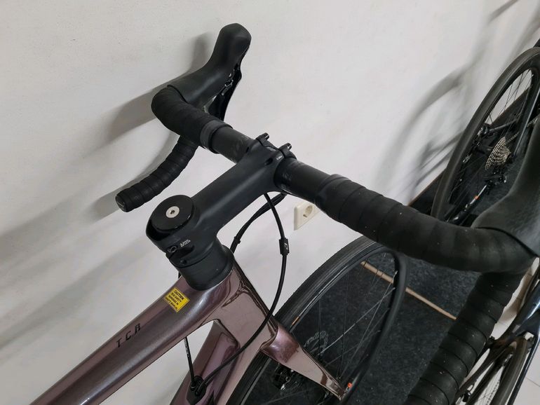 Brugt Giant TCR Advanced Disc 2 Pro Compact 2024 2024 Road & Gravel — billede 7 af 10