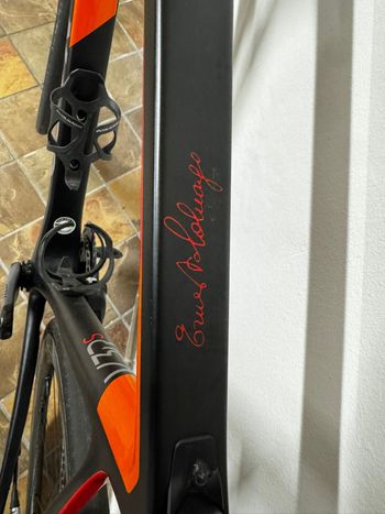 Tweedehands Colnago V3- RS 2020 Road & Gravel — afbeelding 2 van 8