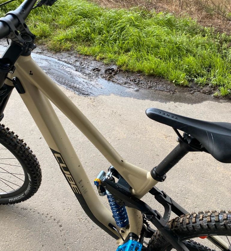 Used CUBE TWO15 PRO 2022 2022 Mountainbike, Black, 27.5 — image 3 of 4