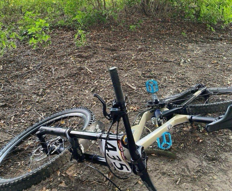Used CUBE TWO15 PRO 2022 2022 Mountainbike, Black, 27.5 — image 2 of 4