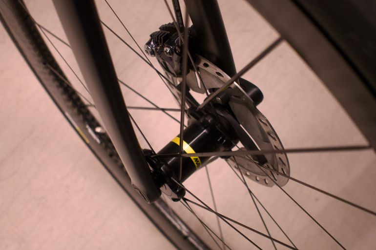 Used Canyon Ultimate CF SLX Disc 8.0 Di2 2018 2018 Road & Gravel, Nero — image 7 of 7