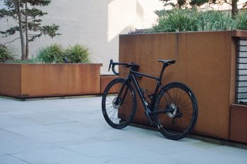 Used Canyon Ultimate CF SLX Disc 8.0 Di2 2018 2018 Road & Gravel, Nero — image 2 of 7