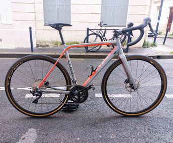 Used CUBE CROSS Race Pro 2017 2017 Road & Gravel, Light Gray — image 1 of 3