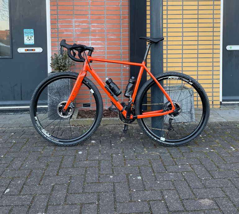 Used Mason Bokeh Shimano GRX Di2 2022 Road & Gravel, Orange — image 2 of 3