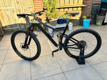 Použité CUBE Stereo Shimano Deore XT 2022 Mountainbike — obrázek 2 z 3