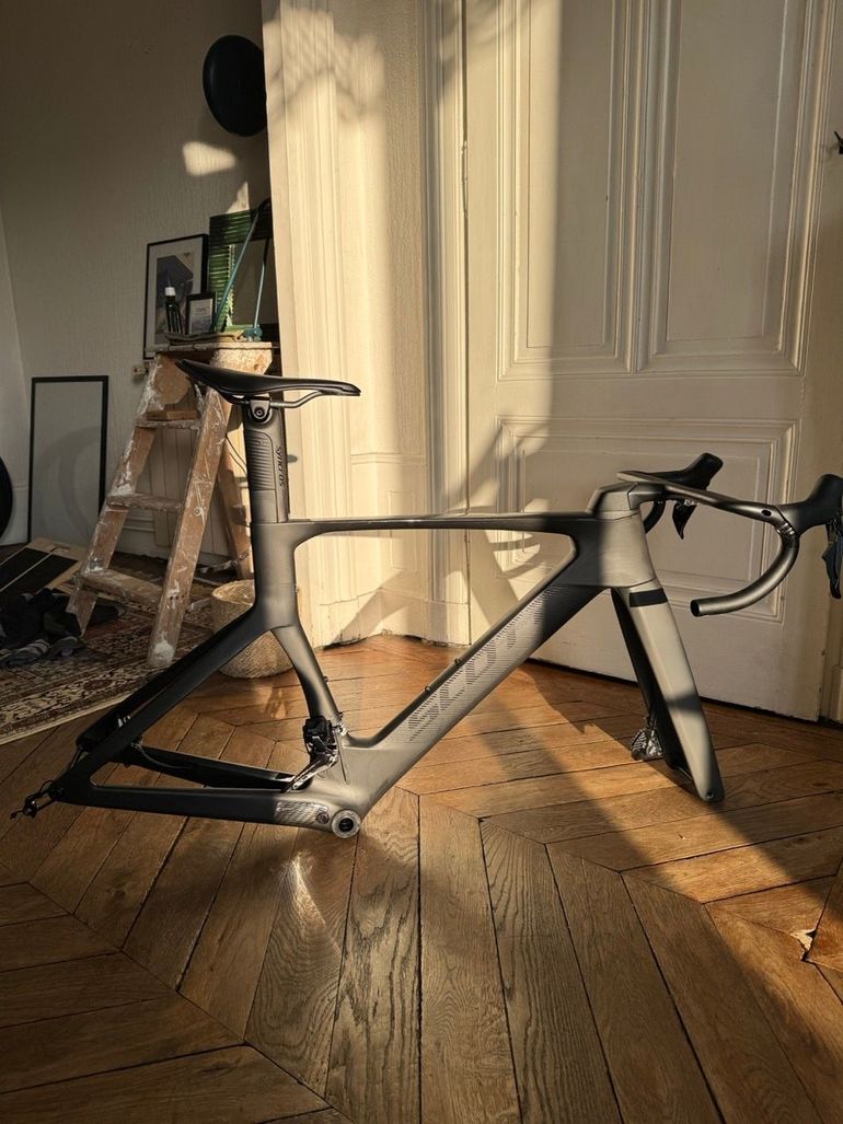 Used Scott Foil Frameset 2024 Road & Gravel, Black — image 1 of 10