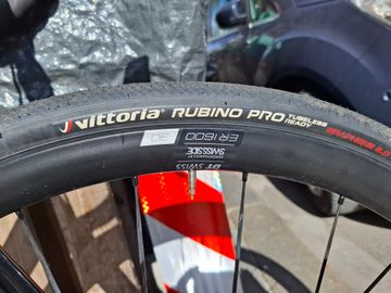 Focus Paralane Shimano Ultegra Di2 2021 Road & Gravel usato, Nero — immagine 5 di 7