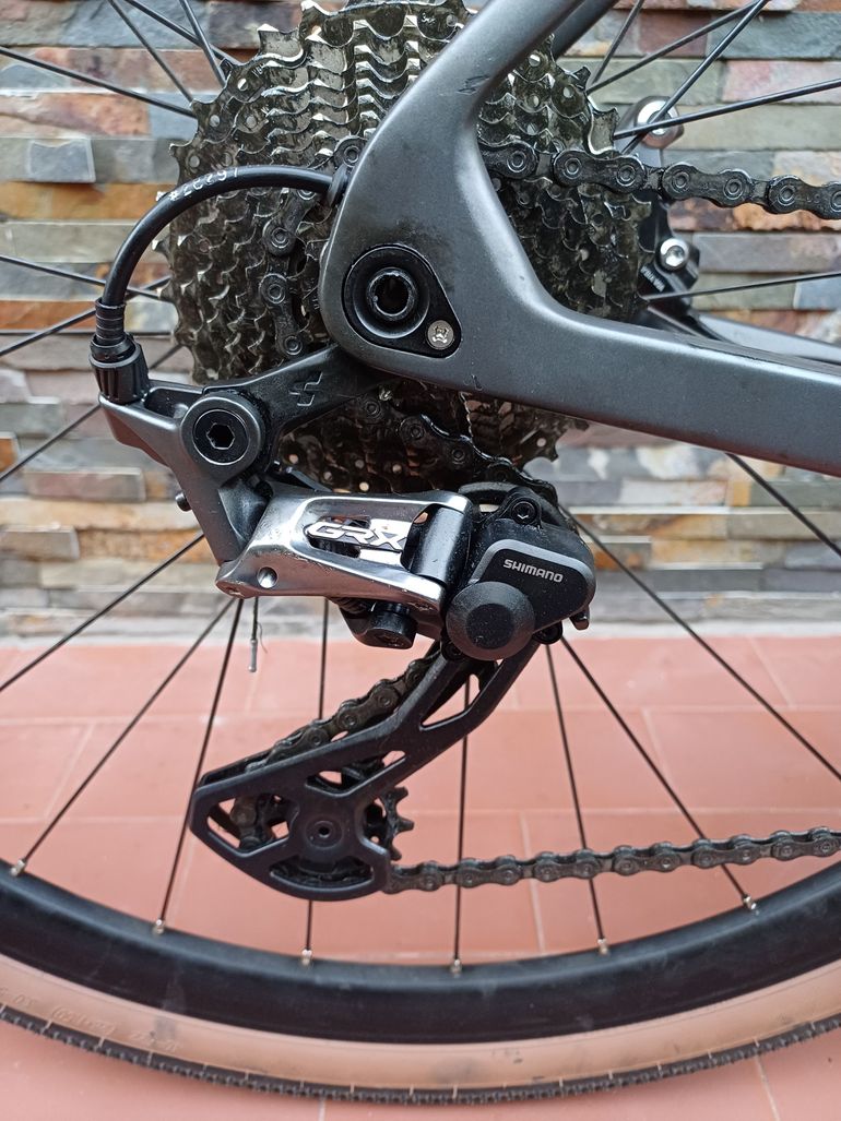 Used CUBE NULANE C:62 SLT 2024 2024 Road & Gravel, Light Gray — image 7 of 7