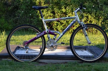Tweedehands Intense 951 GRAVEL BIKE 2X 2024 1992 MTB