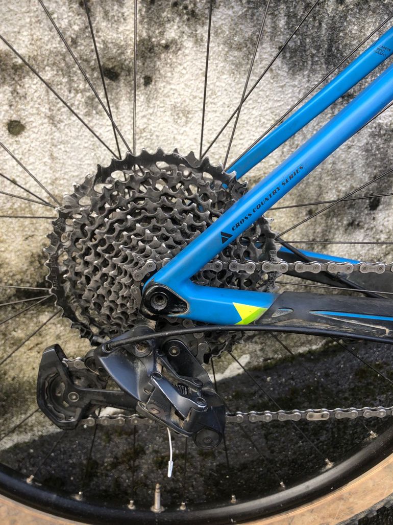 Bergamont Revox Team 2021 Mountainbike d'occasion — image 4 sur 9