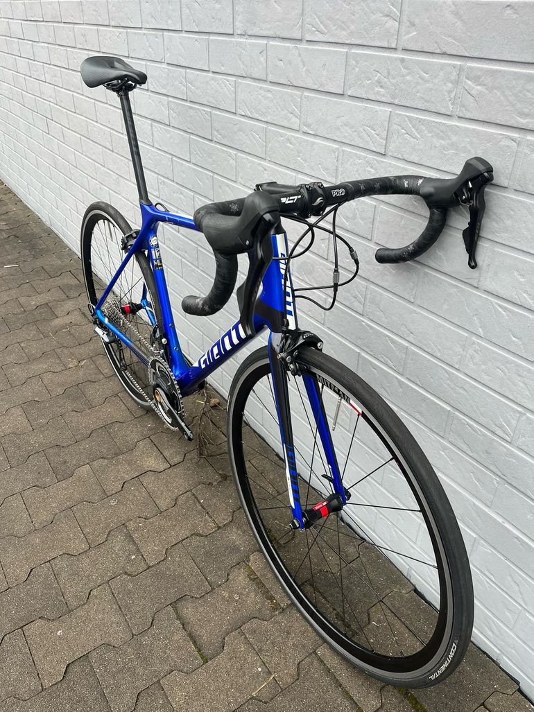 Used Giant TCR Advanced 2 2016 2016 Road & Gravel, Blue — image 10 of 12