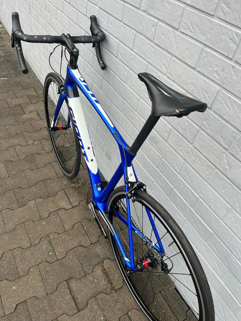 Used Giant TCR Advanced 2 2016 2016 Road & Gravel, Blue — image 11 of 12
