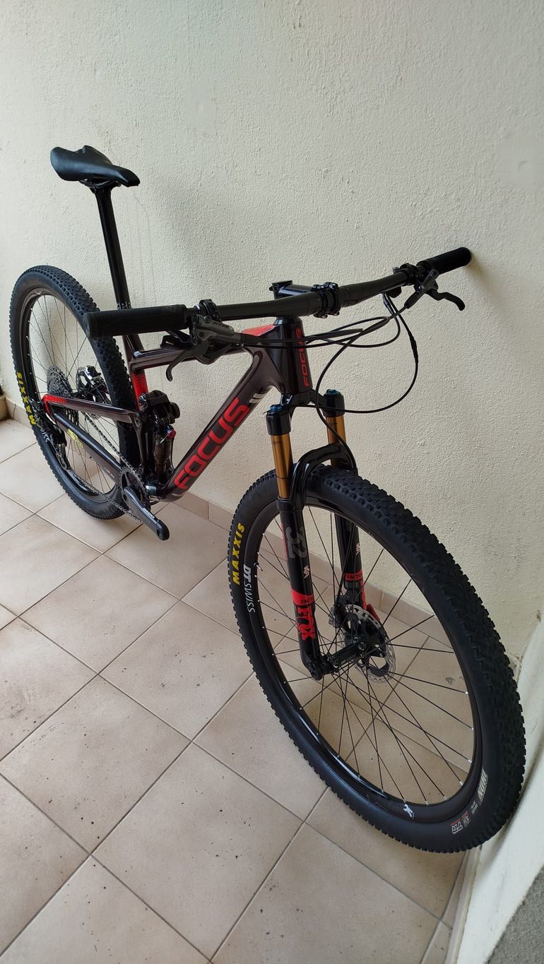 Used Focus O1E 9.9 2020 2020 Mountainbike, Red, 29 — image 4 of 5