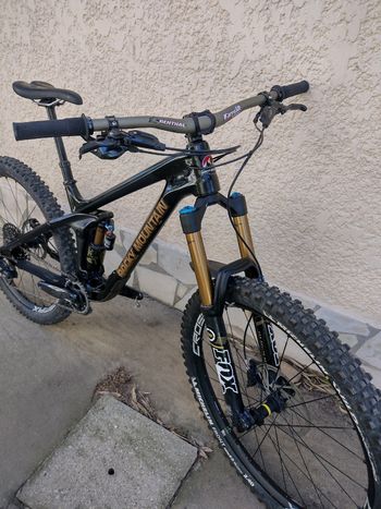 Used Rocky Mountain Slayer 2018 2018 Mountainbike, Black — image 5 of 6