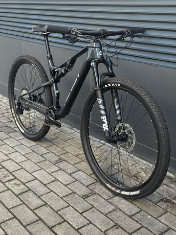 Tweedehands Merida NINETY-SIX RC XT 2023 2023 Mountainbike — afbeelding 4 van 4