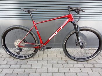 Used Superior Xp Shimano Deore 2024 Mountainbike, Red — image 2 of 4