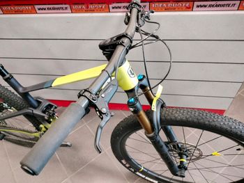 Tweedehands Mondraker RR 2025 2025 Mountainbike — afbeelding 2 van 10