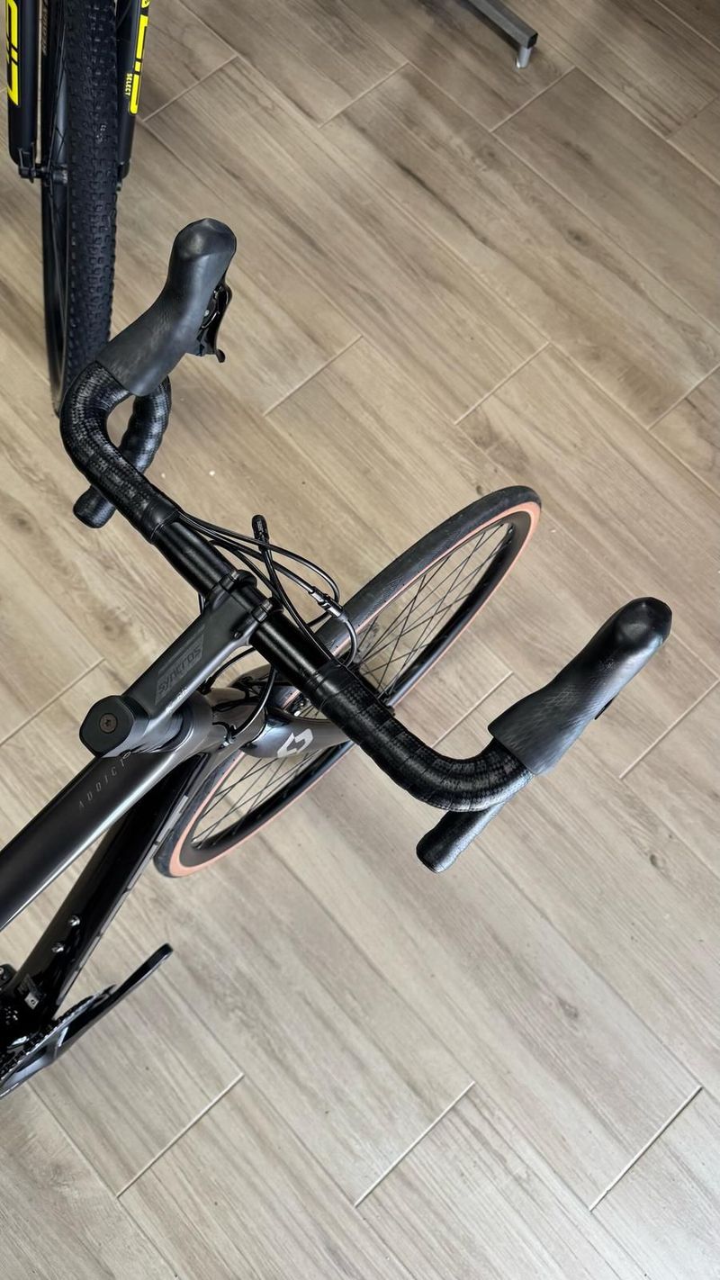 Gebrauchtes Scott Addict 20 disc 2019 2019 Road & Gravel, Schwarz — Bild 6 von 12