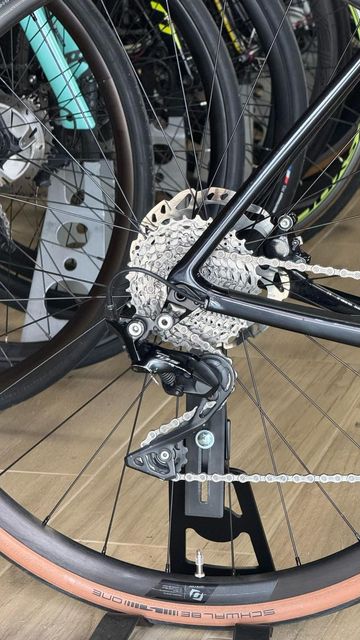 Gebrauchtes Scott Addict 20 disc 2019 2019 Road & Gravel, Schwarz — Bild 12 von 12