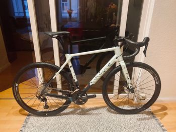 Used Canyon Grizl CF SL 8 2021 2021 Road & Gravel, White — image 4 of 8