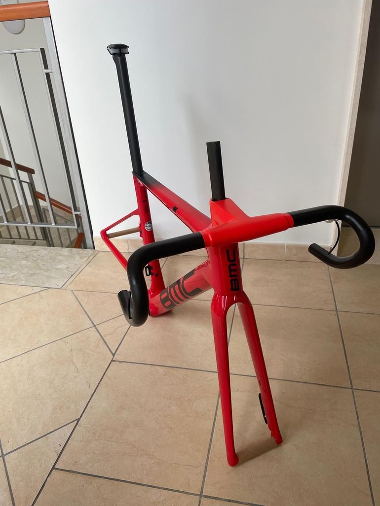 Tweedehands BMC SLR01 V3 Frameset 2024 Road & Gravel — afbeelding 2 van 3