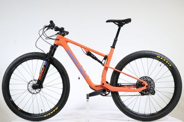 Brugt Santa Cruz BLUR S / Carbon C 2023 2023 Mountainbike — billede 3 af 4