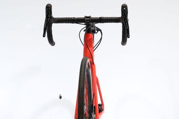 Used BMC Roadmachine AMP THREE 2023 2023 Road & Gravel, Red — image 4 of 5