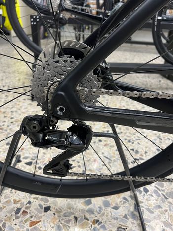 Used Whistle WHISTLE VAERO DURACE DI2 12V 2025 Road & Gravel — image 10 of 12