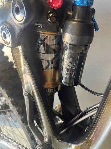 Używany Lapierre Zesty AM CF 8.9 2023 2022 Mountainbike — zdjęcie 4 z 9