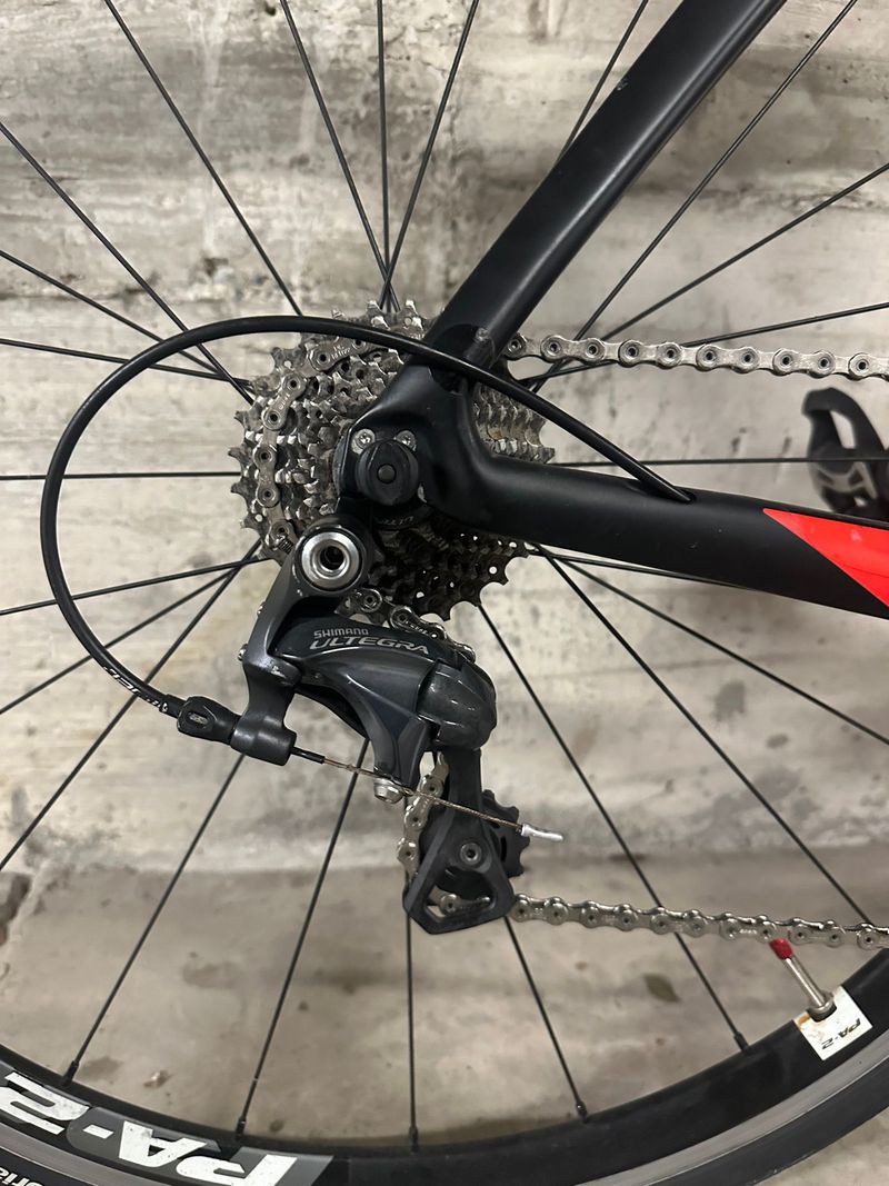 Used Giant Propel Advanced 1 2017 2017 Road & Gravel, Black — image 4 of 6