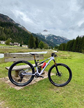 Used Orbea OIZ M-PRO 2024 2024 Mountainbike, White, 29 — image 7 of 10