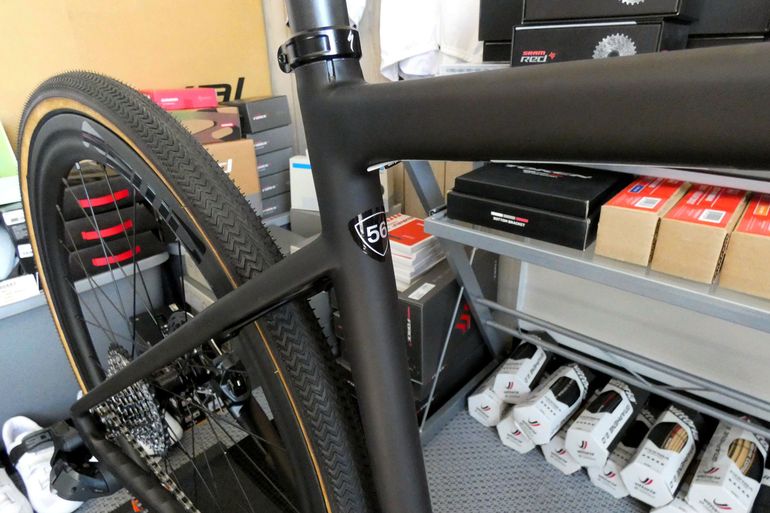 Used Specialized Diverge SRAM Force eTap AXS 2022 Road & Gravel, Orange — image 17 of 24