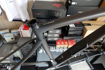 Used Specialized Diverge SRAM Force eTap AXS 2022 Road & Gravel, Orange — image 4 of 24