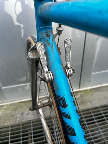 Used Bianchi Competizione 2000 Road & Gravel, Blue — image 4 of 10