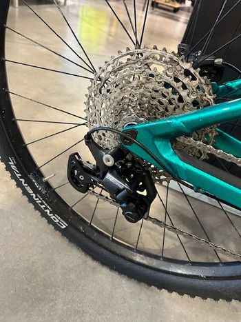 Used BMC Speedfox AL TWO 2022 2022 Mountainbike, Green, 29 — image 7 of 8