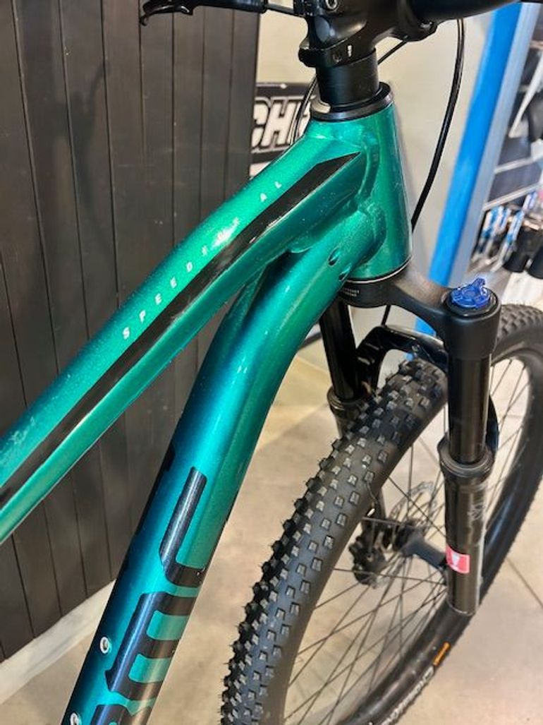 Used BMC Speedfox AL TWO 2022 2022 Mountainbike, Green, 29 — image 6 of 8