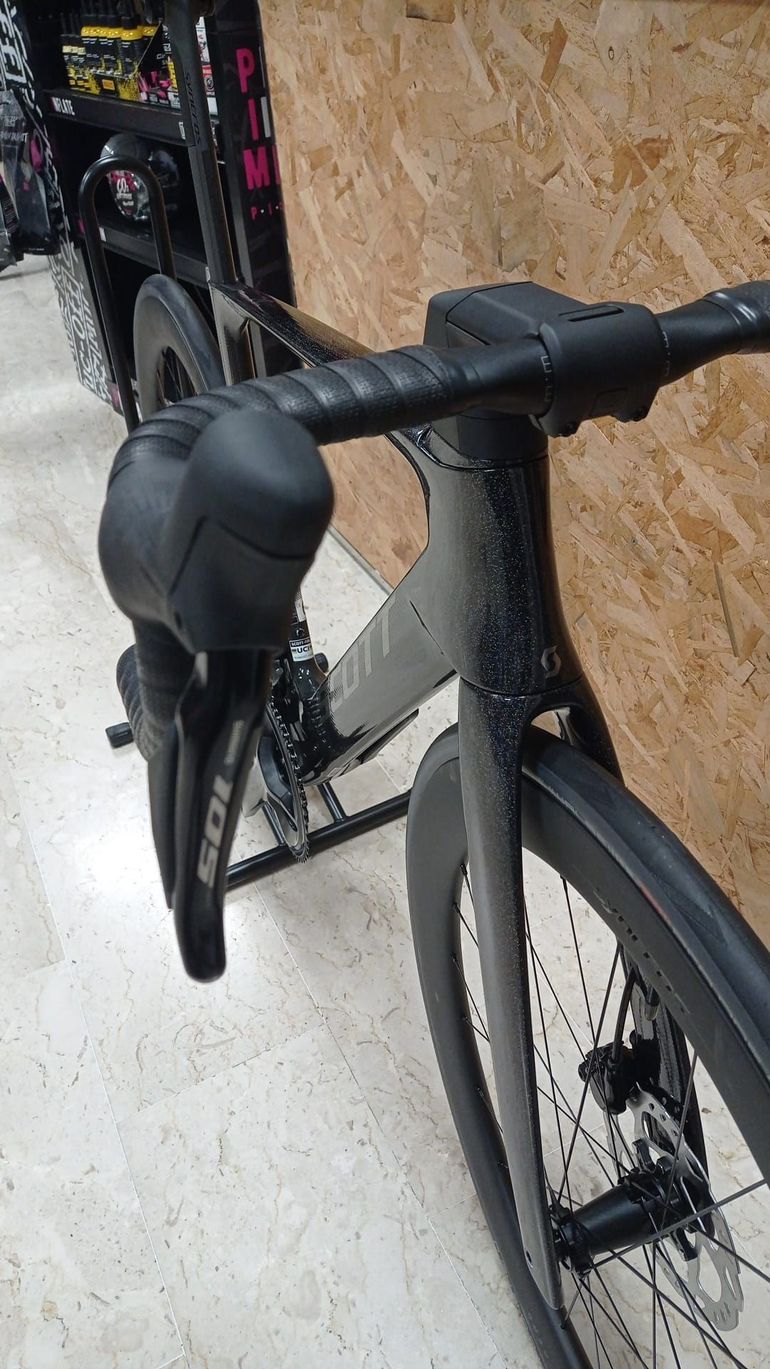 Brugt Scott FOIL RC 20 2025 2025 Road & Gravel — billede 7 af 8