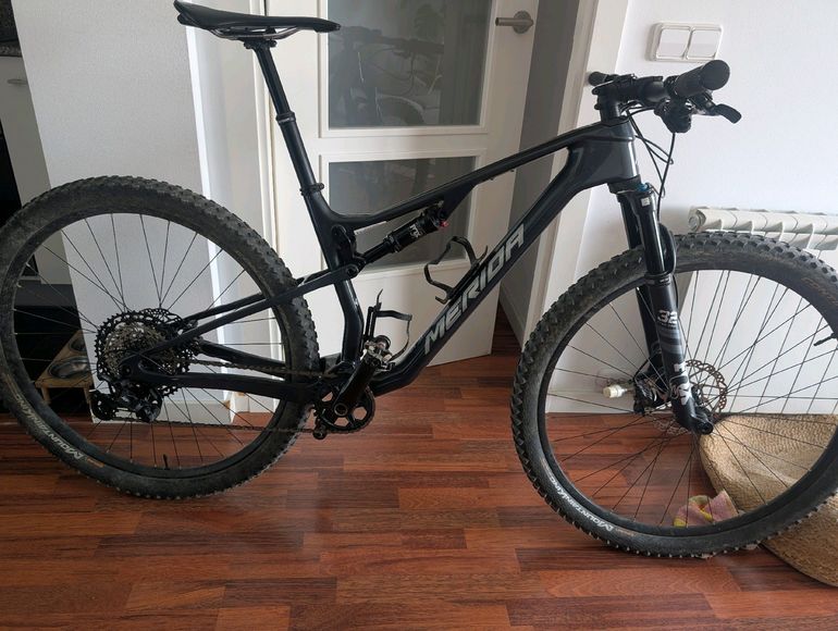 Merida NINETY-SIX RC XT 2023 2023 Mountainbike usato, Nero — immagine 7 di 15