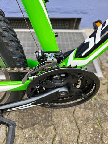 Used Specialized Hardrock 26 2014 2014 Mountainbike, Green, 26 — image 3 of 10