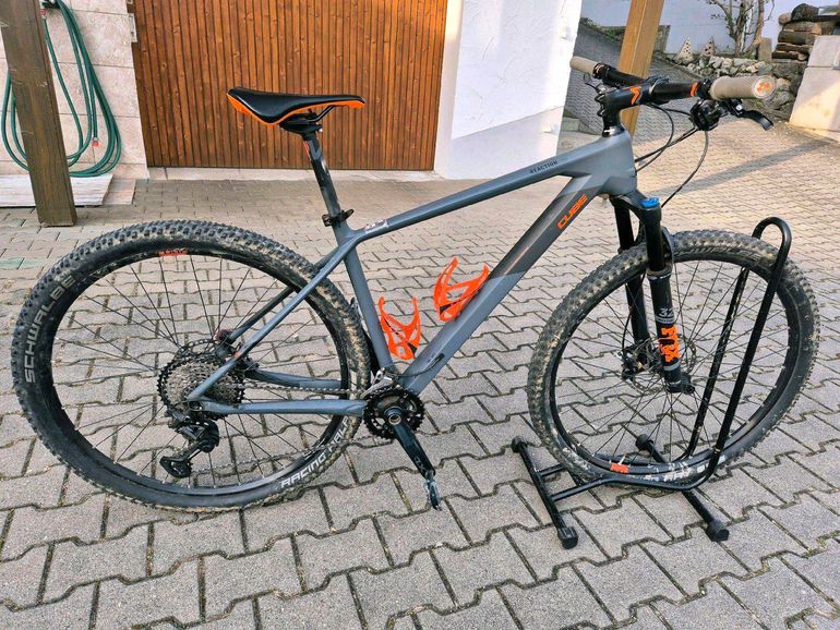 Used CUBE REACTION C:62 RACE 2020 2020 Mountainbike, Light Gray, 29 — image 2 of 12