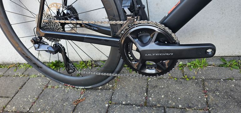 Used Canyon ULTIMATE CF SLX 8 DI2 2023 Road & Gravel, Black — image 5 of 12