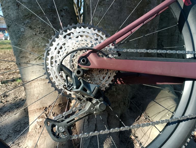 Used Canyon Lux Trail CF 6 2023 2023 Mountainbike — image 2 of 9
