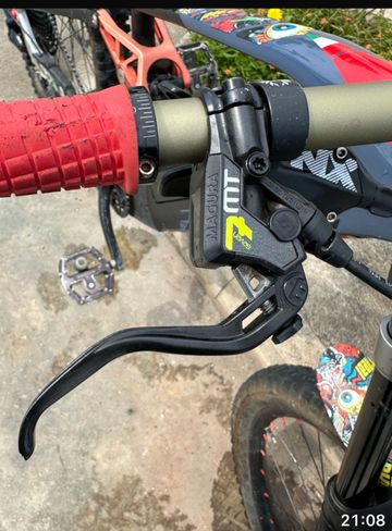 Fantic XXF 2.0 Race 2022 2022 Mountainbike usato, Rosso — immagine 5 di 14